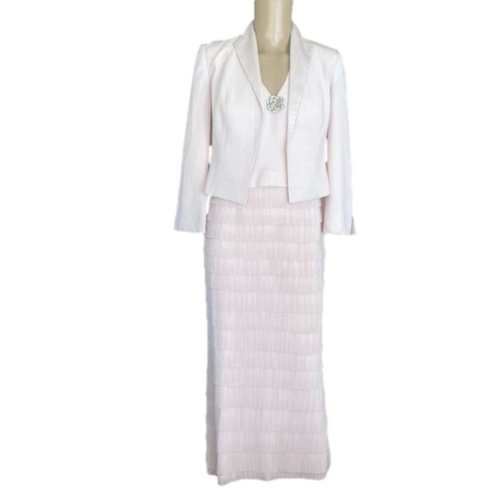 Daymor couture formal dress set